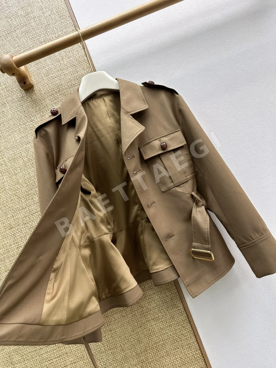 셀린느 레트로 엘보 패치 허리핏 자켓 상세 이미지 8