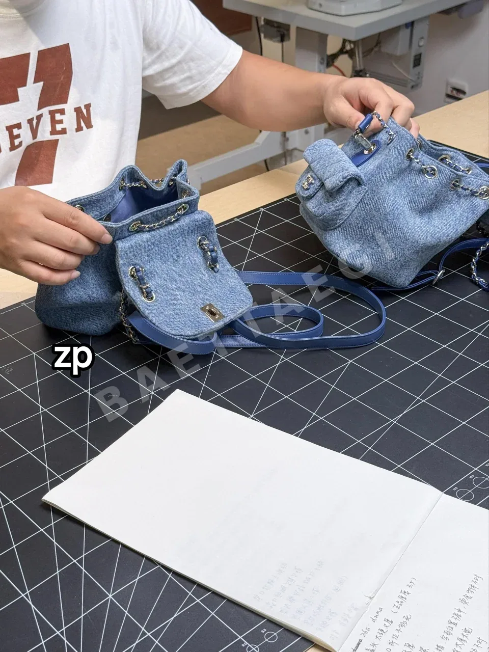 샤넬 26a 더블 플랩 데님 블루 가방 상세 이미지 2