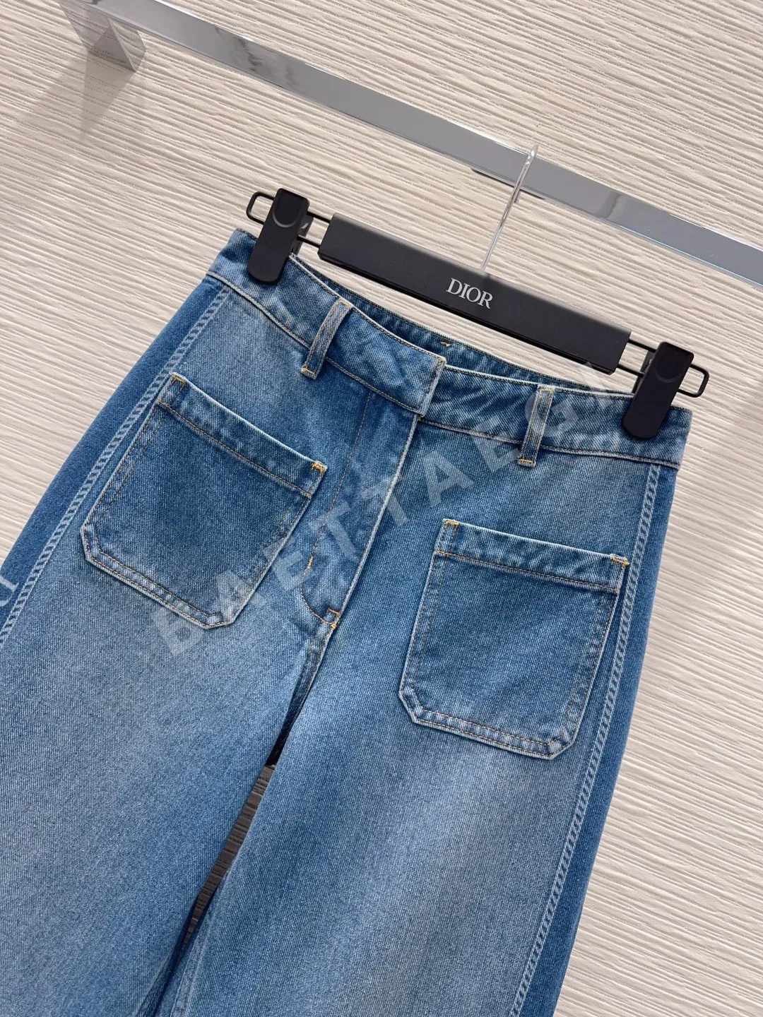디올 하이핏 데님 여성 바지 상세 이미지 2