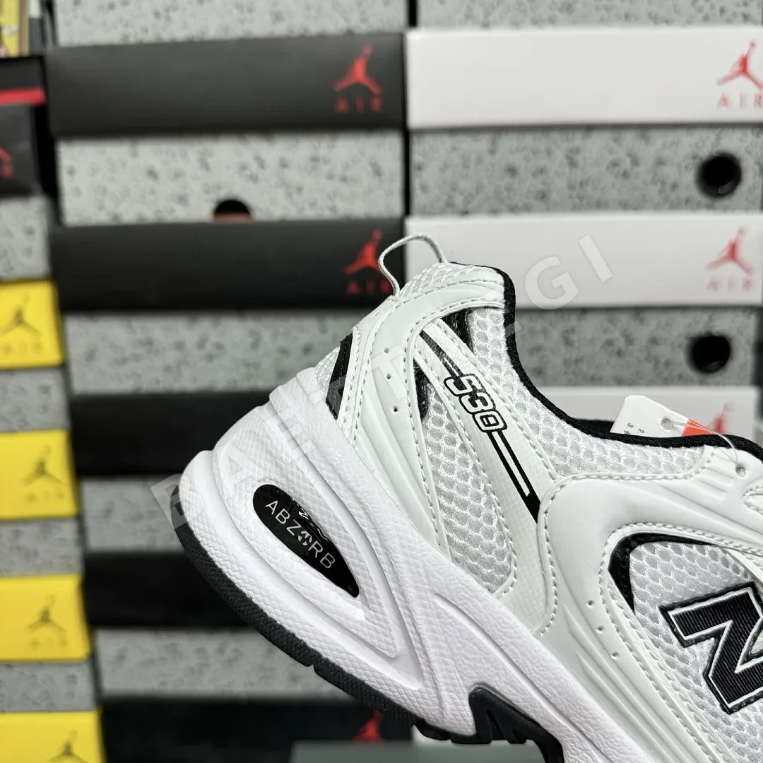 뉴발란스 [WZ] 530 MR530EWB 202050 New Balance 530 White Black Details 상세 이미지 8