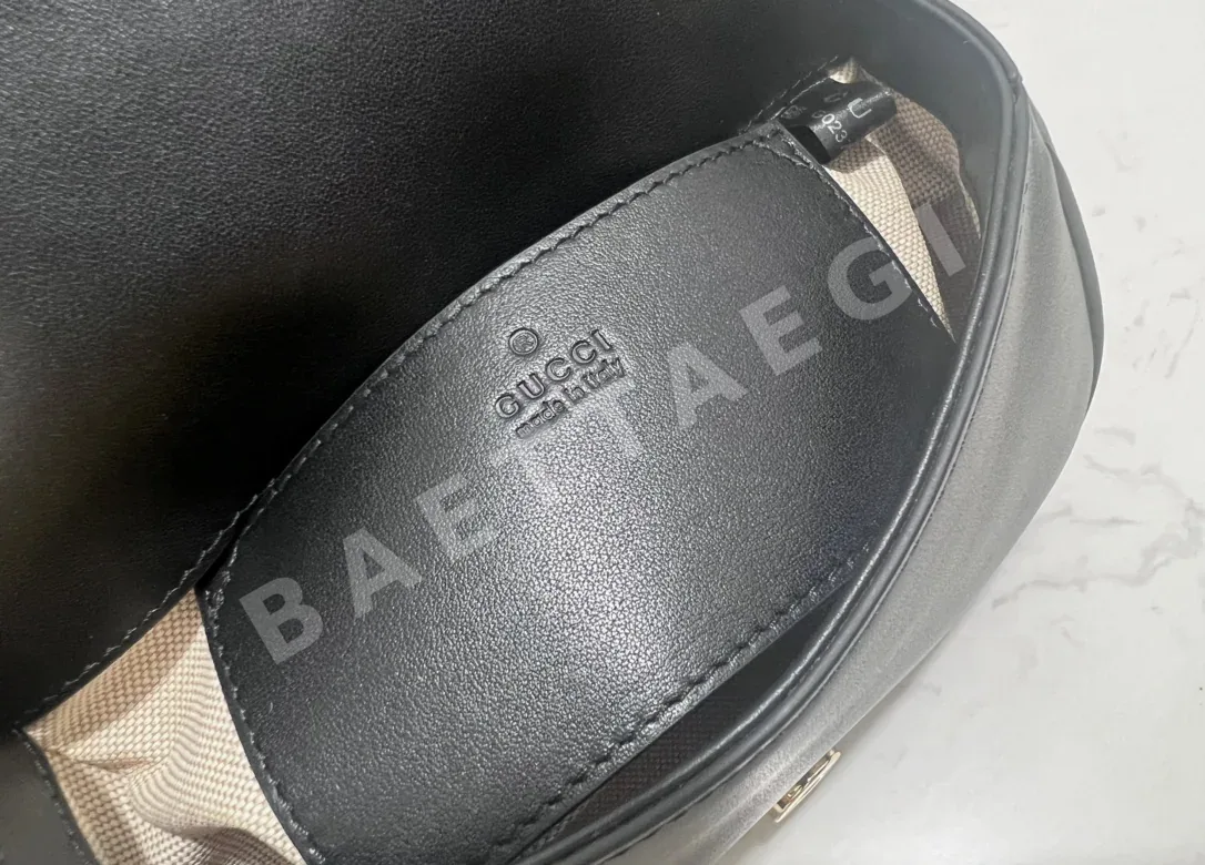 구찌 블론디 미니 숄더백 815700 상세 이미지 9