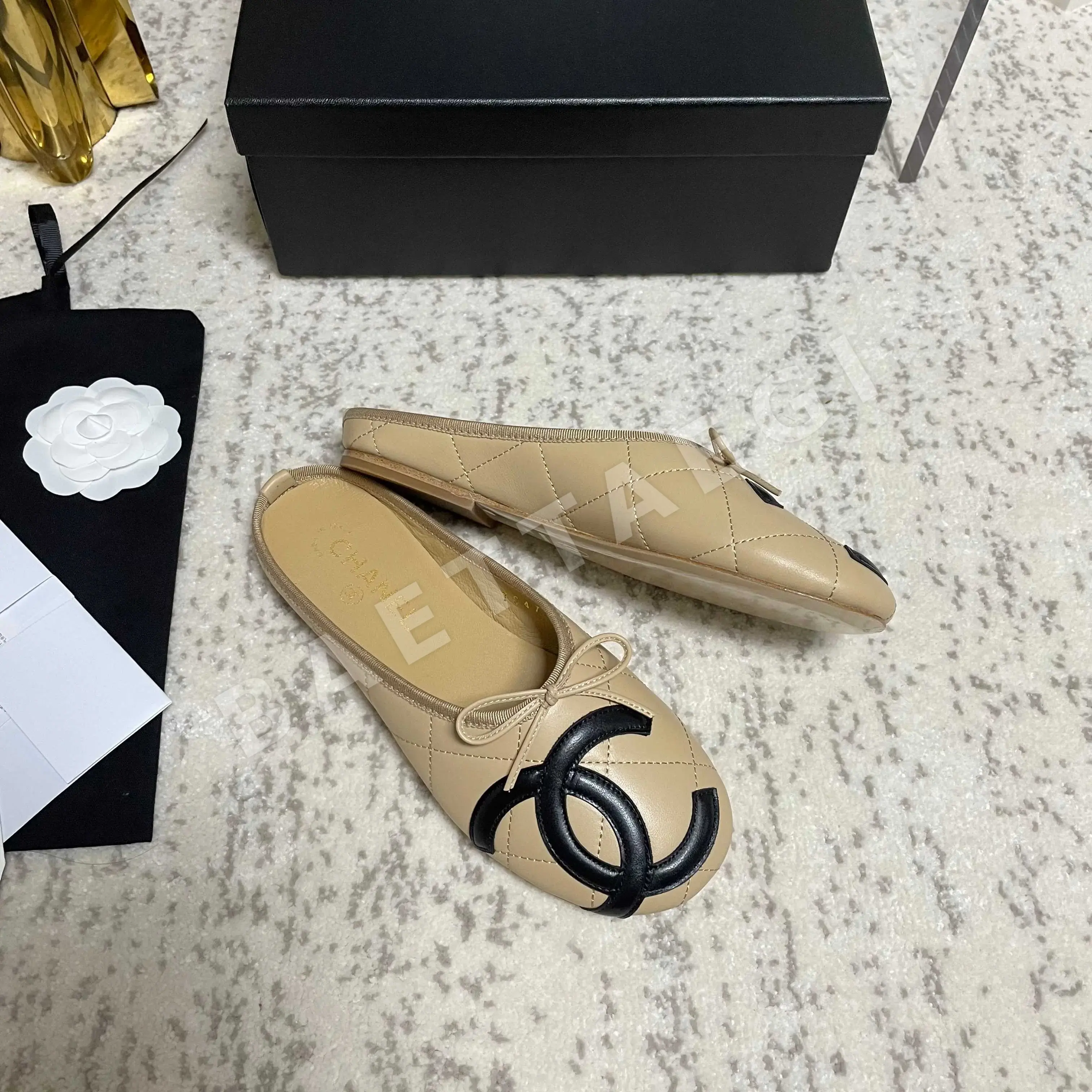 샤넬 코코 비치 캉봉 더블 C 슬리퍼 상세 이미지 4