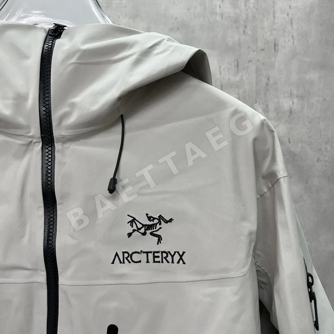 아크테릭스 [TZ] 알파 SV 자켓 6세대 아이보리 200134 Arc'teryx Alpha SV Jacket 6 Ivory 상세 이미지 7