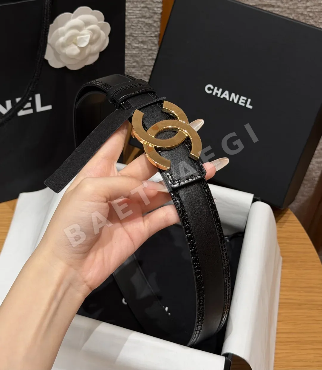 샤넬 가죽 크로코다일 무늬 더블 C 골드 벨트 상세 이미지 4