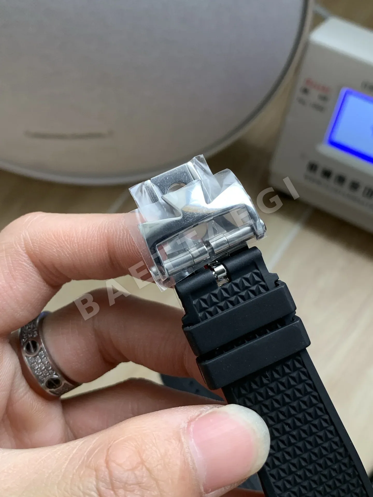바쉐론콘스탄틴 오버시즈 멀티펑션 시계 42MM7920 V 상세 이미지 5