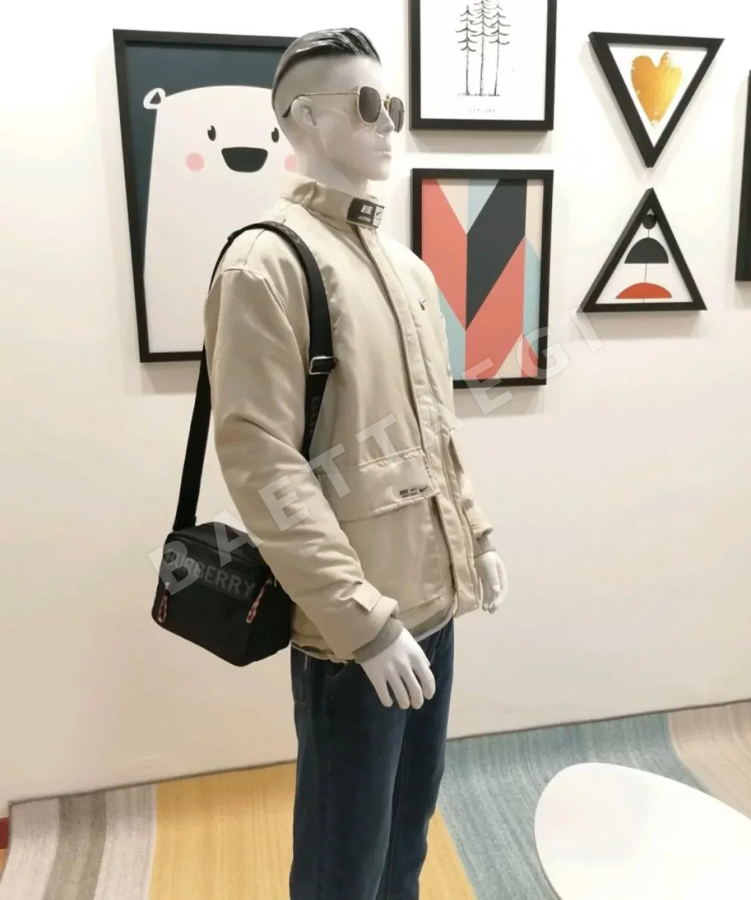 버버리 카메라 가방 상세 이미지 7
