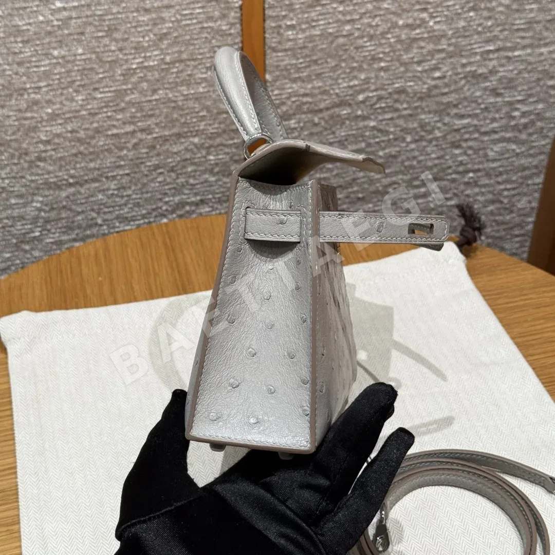 에르메스 미니 켈리 2 오스트리치 가죽 지갑 상세 이미지 2