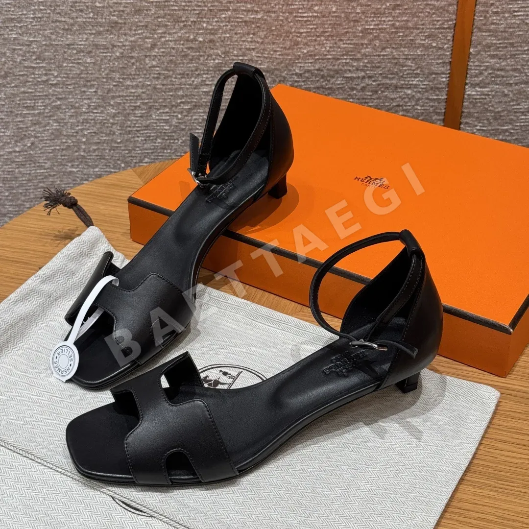 에르메스 조이 40 샌들 블랙 카프스킨 4 cm 힐 상세 이미지 2