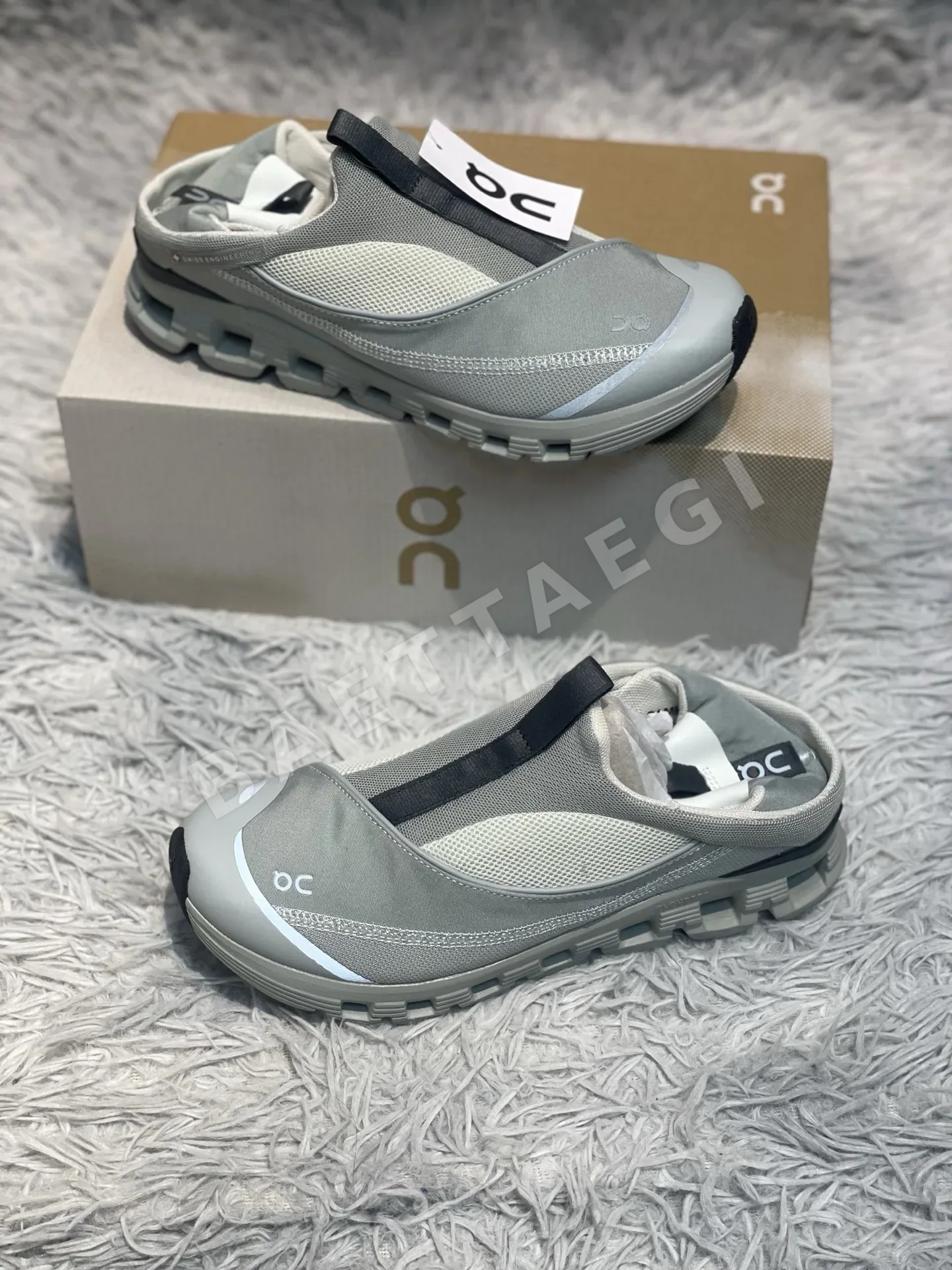ON Cloud 경량 슬립온 신발 상세 이미지 9
