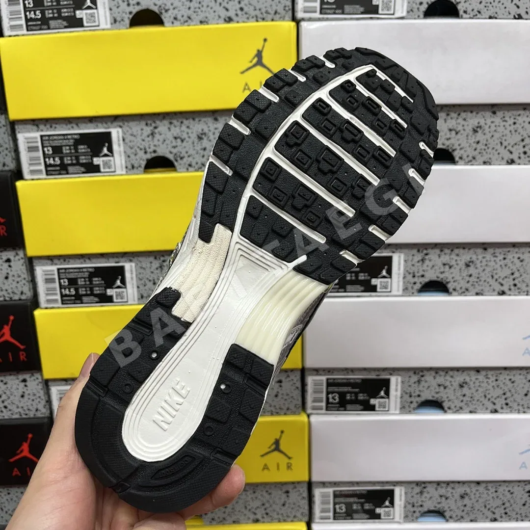 나이키 [PE] P 6000 CN0149-001 201172 Nike P-6000 Metallic Silver 상세 이미지 8