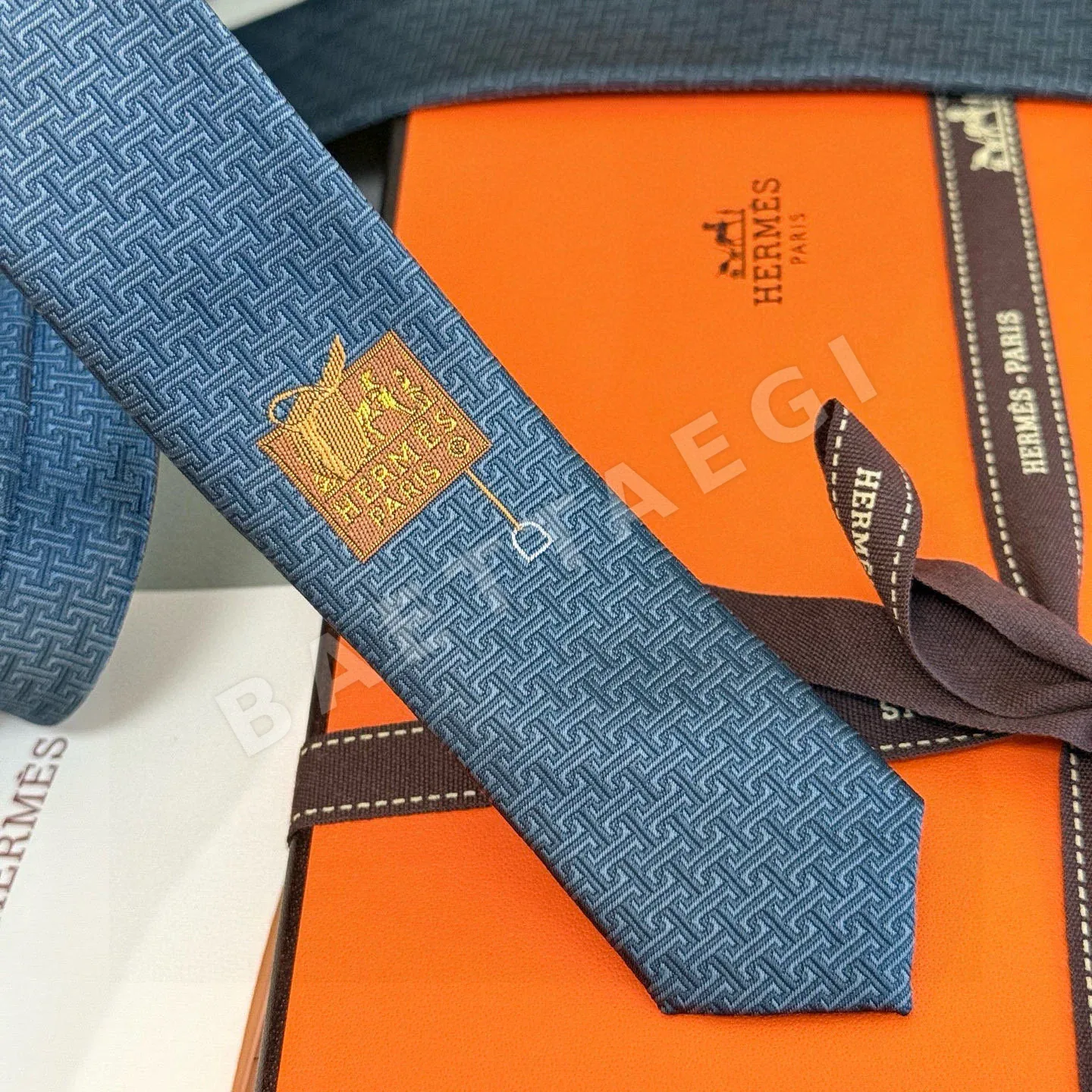 에르메스 H로고 패턴 실크 넥타이 상세 이미지 7