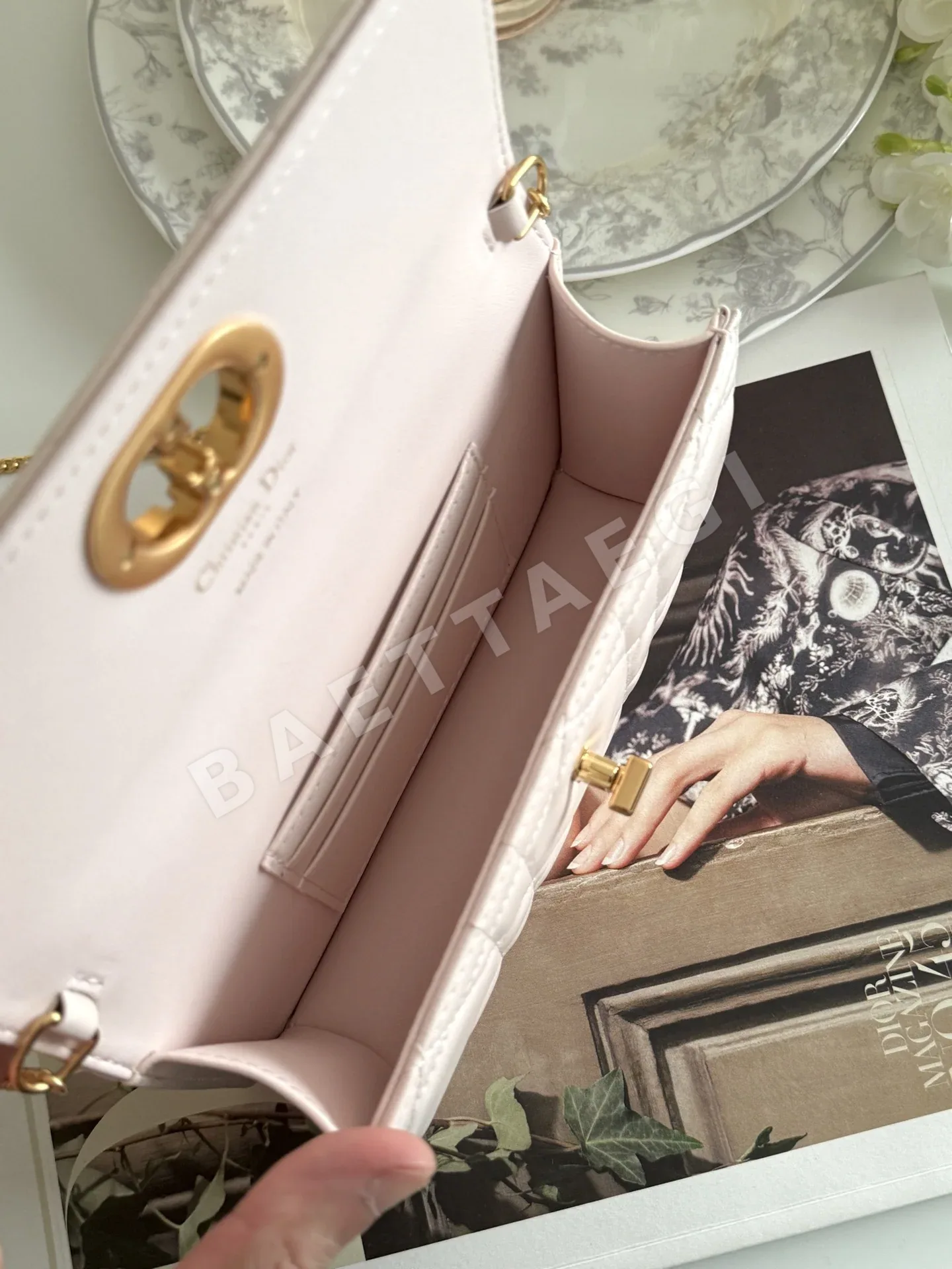 디올 캔디 컬러 미니 숄더백 상세 이미지 8