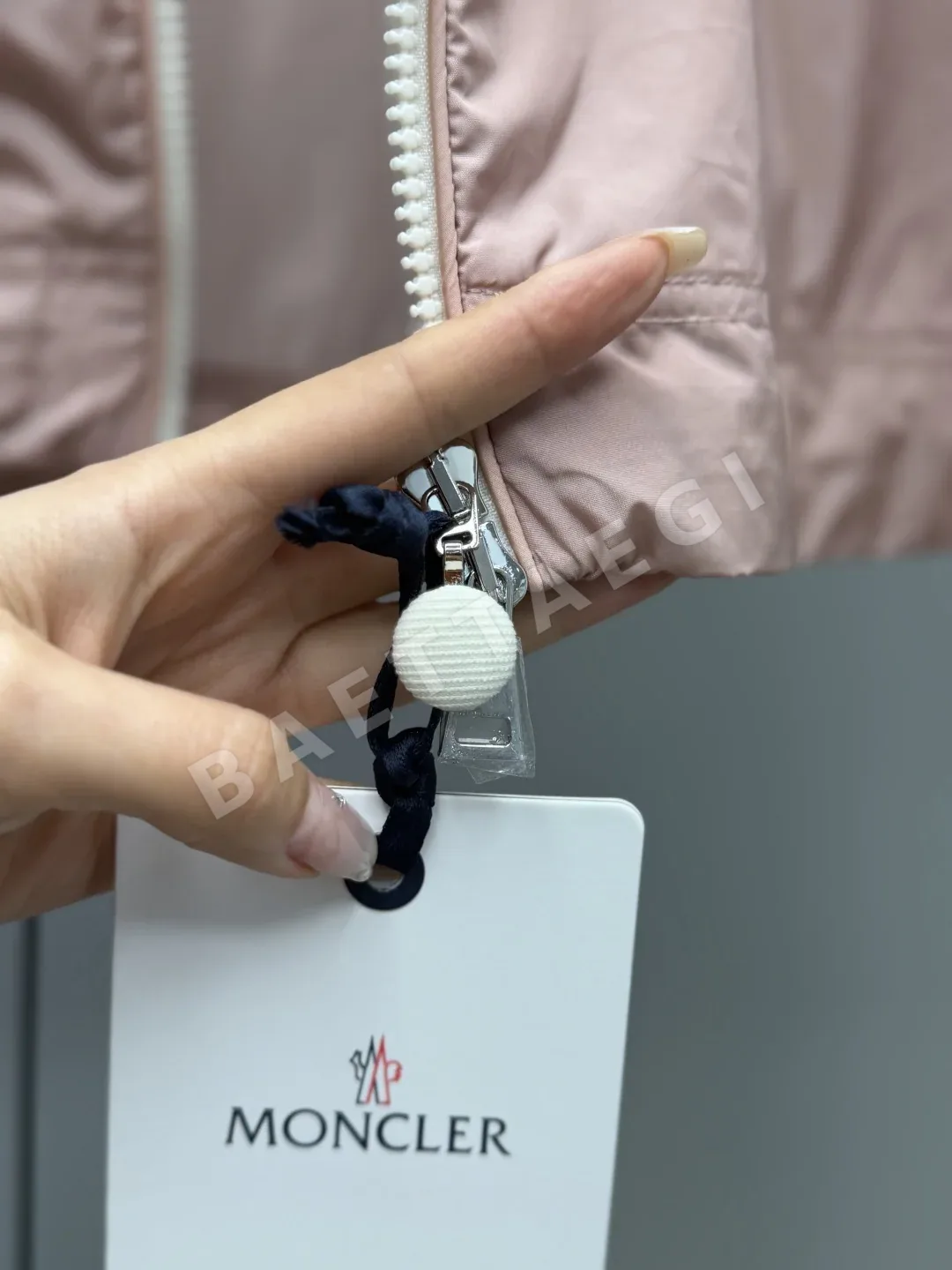 몽클레르 핑크 여성 자켓 상세 이미지 5
