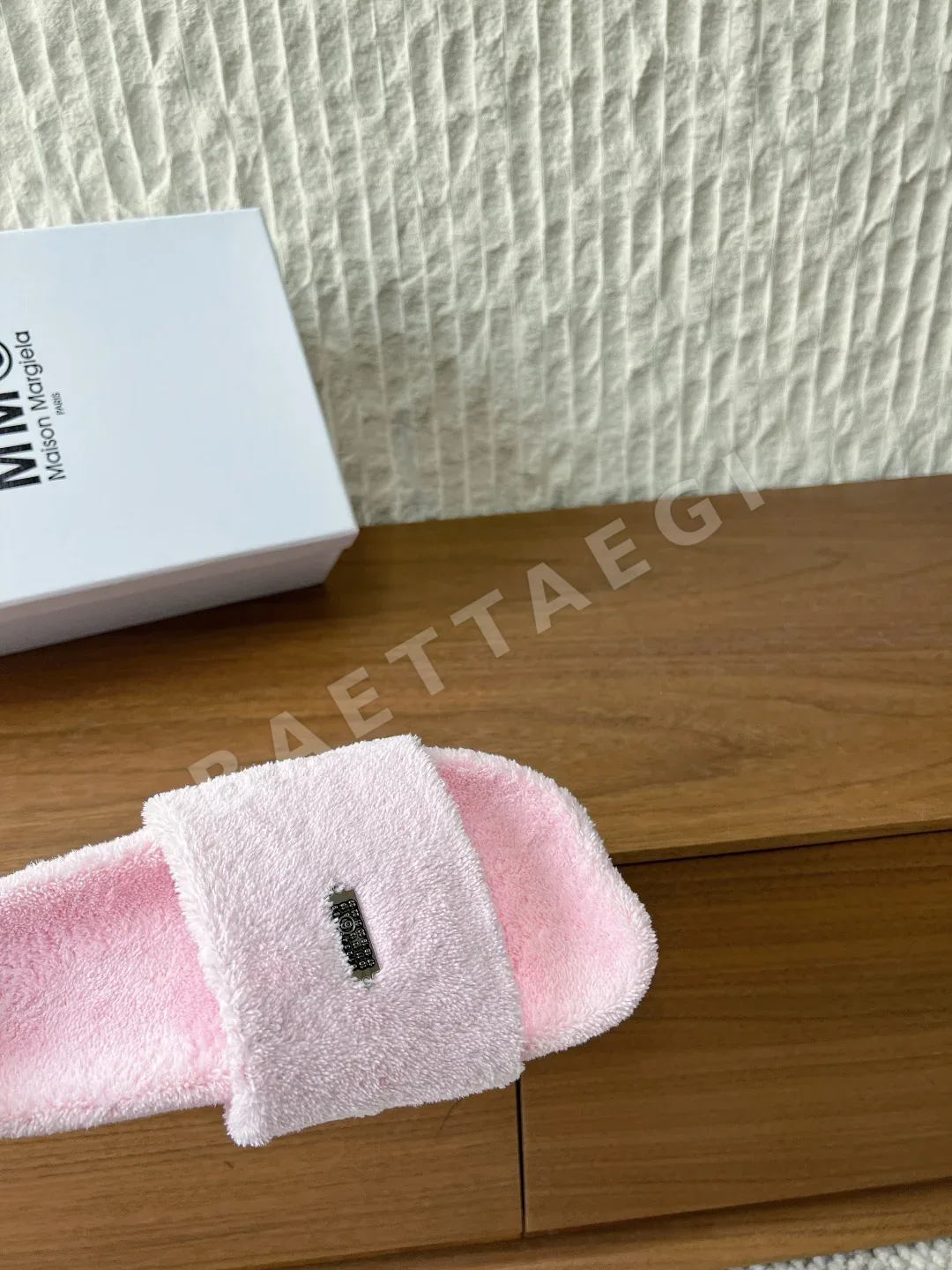 마르지엘라 5 발가락 가죽 뮬 샌들 상세 이미지 8