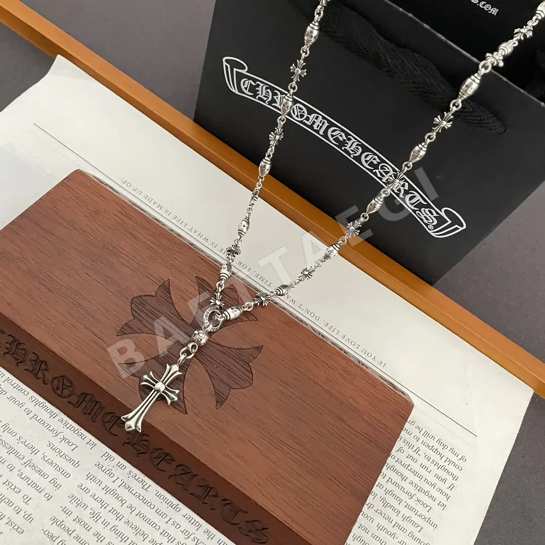 크롬하츠 크로스 펜던트 목걸이 상세 이미지 2