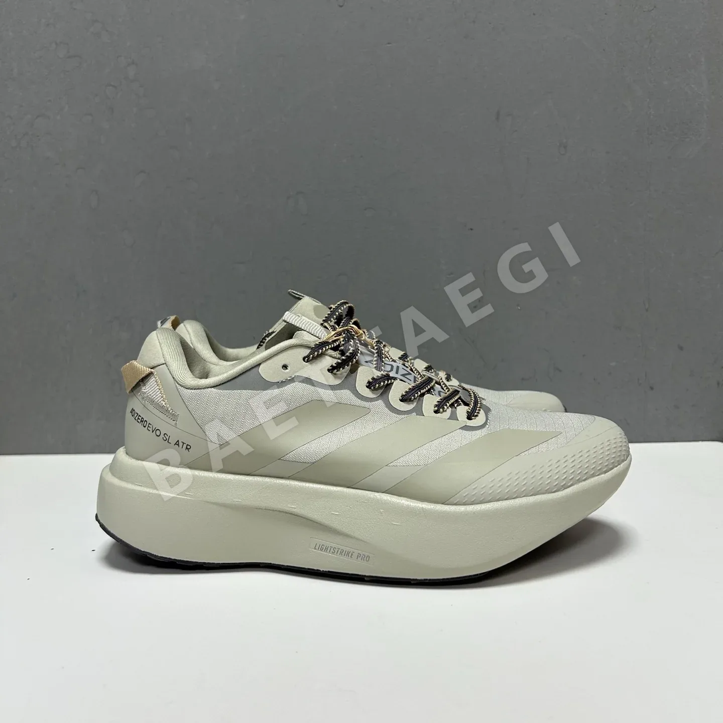 아디다스 신발 157698 Adidas Sneakers