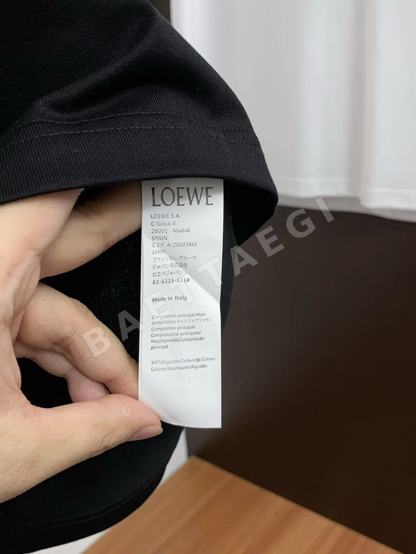로에베 로고 피어 코튼 크루넥 반팔 티셔츠 남성용 상세 이미지 6