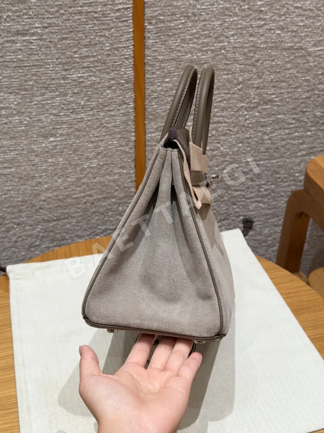 에르메스 버킨 25 가죽 가방 상세 이미지 3