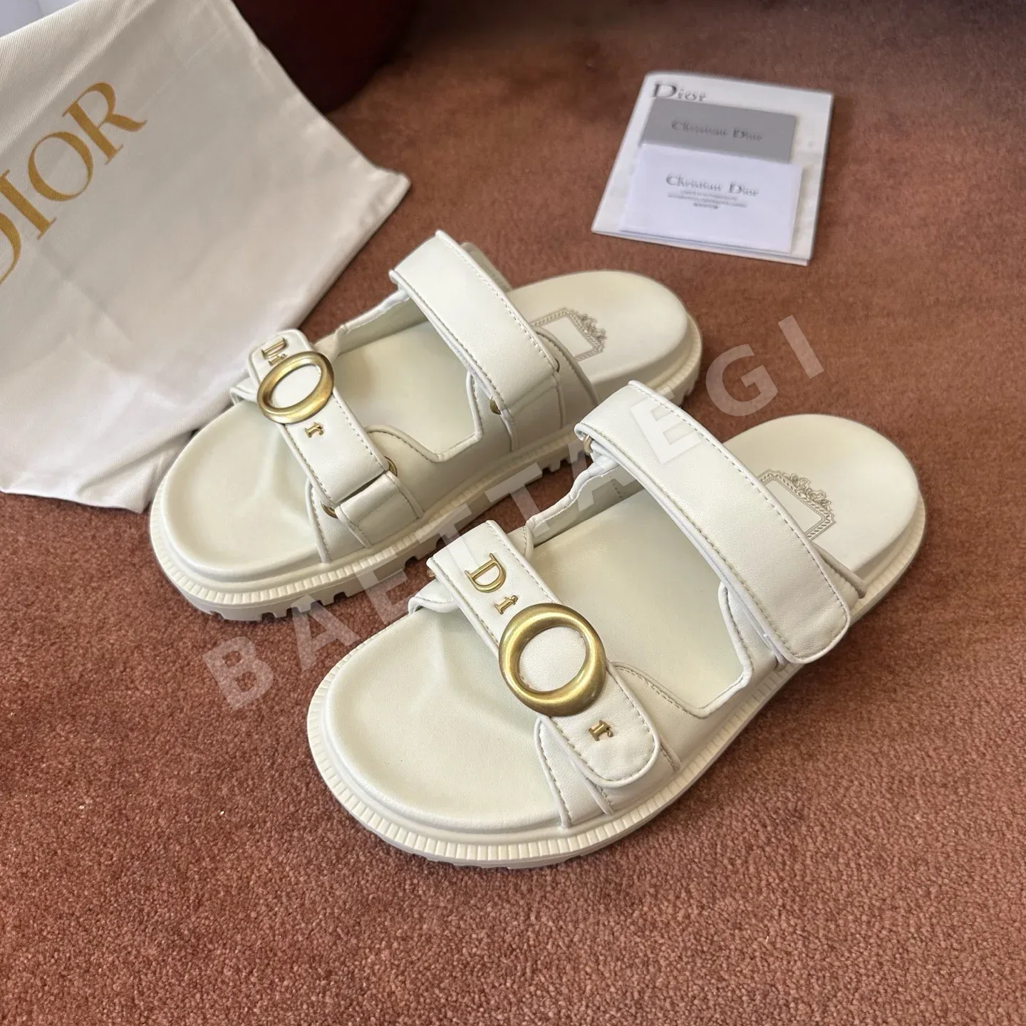 디올 벨크로 소가죽 양가죽 샌들 상세 이미지 2