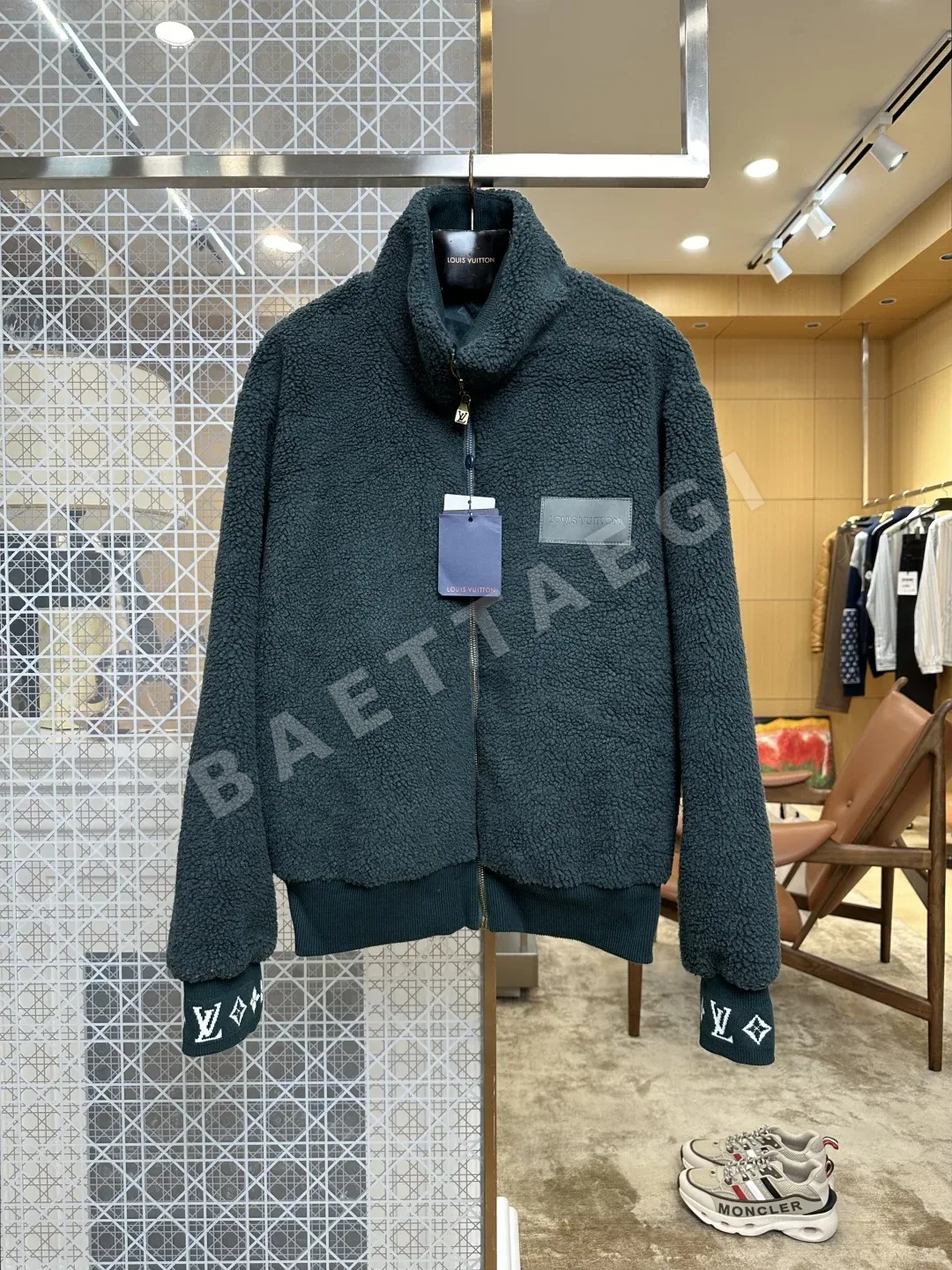 루이비통 램울 스탠드카라 집업 자켓 상세 이미지 1
