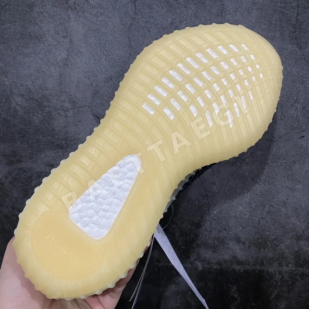 아디다스 이지 350 FZ5000 200676 Adidas Yeezy 350 상세 이미지 2