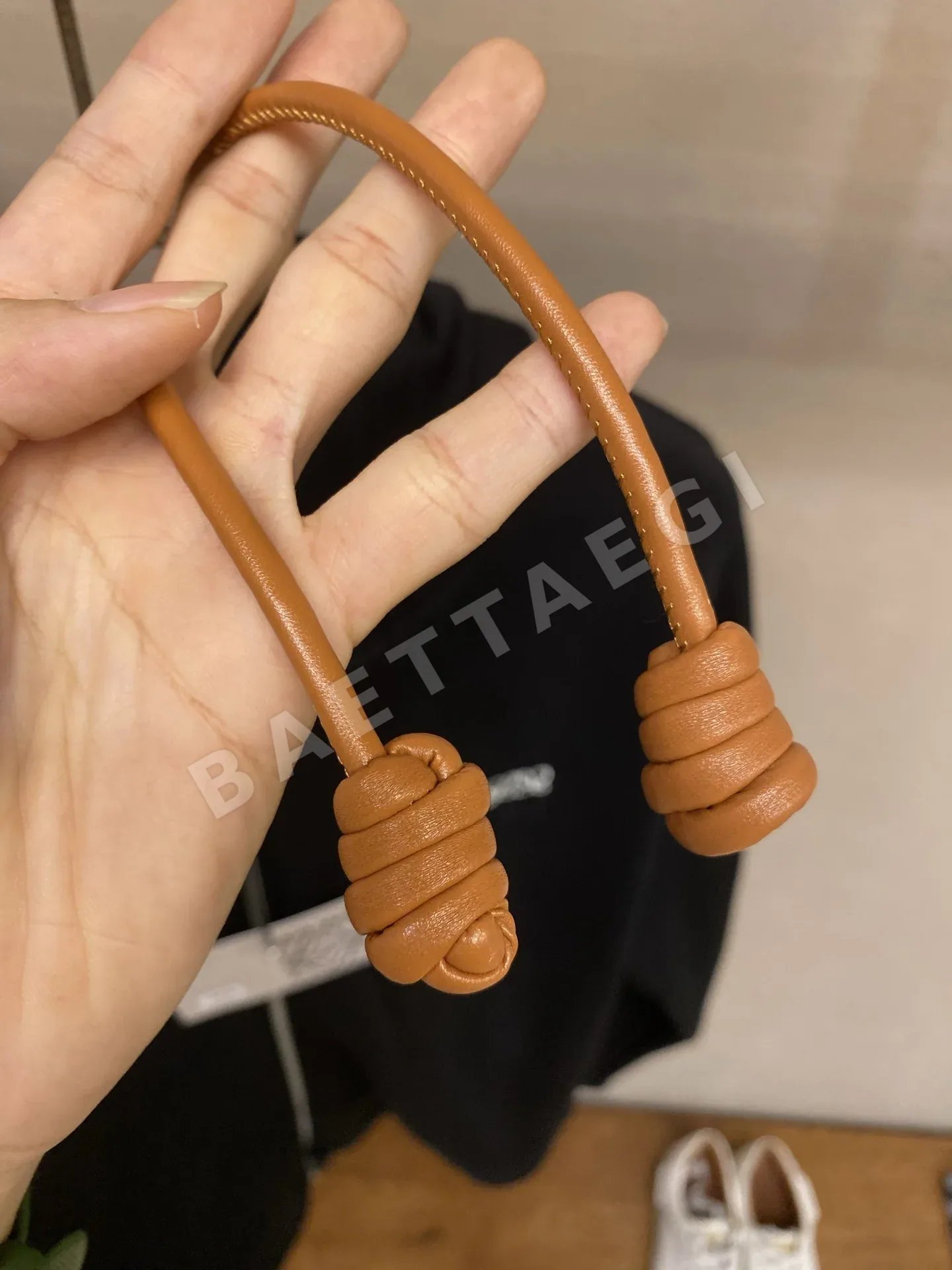 로에베 투톤 자수 코튼 후디 남성 자켓 상세 이미지 6