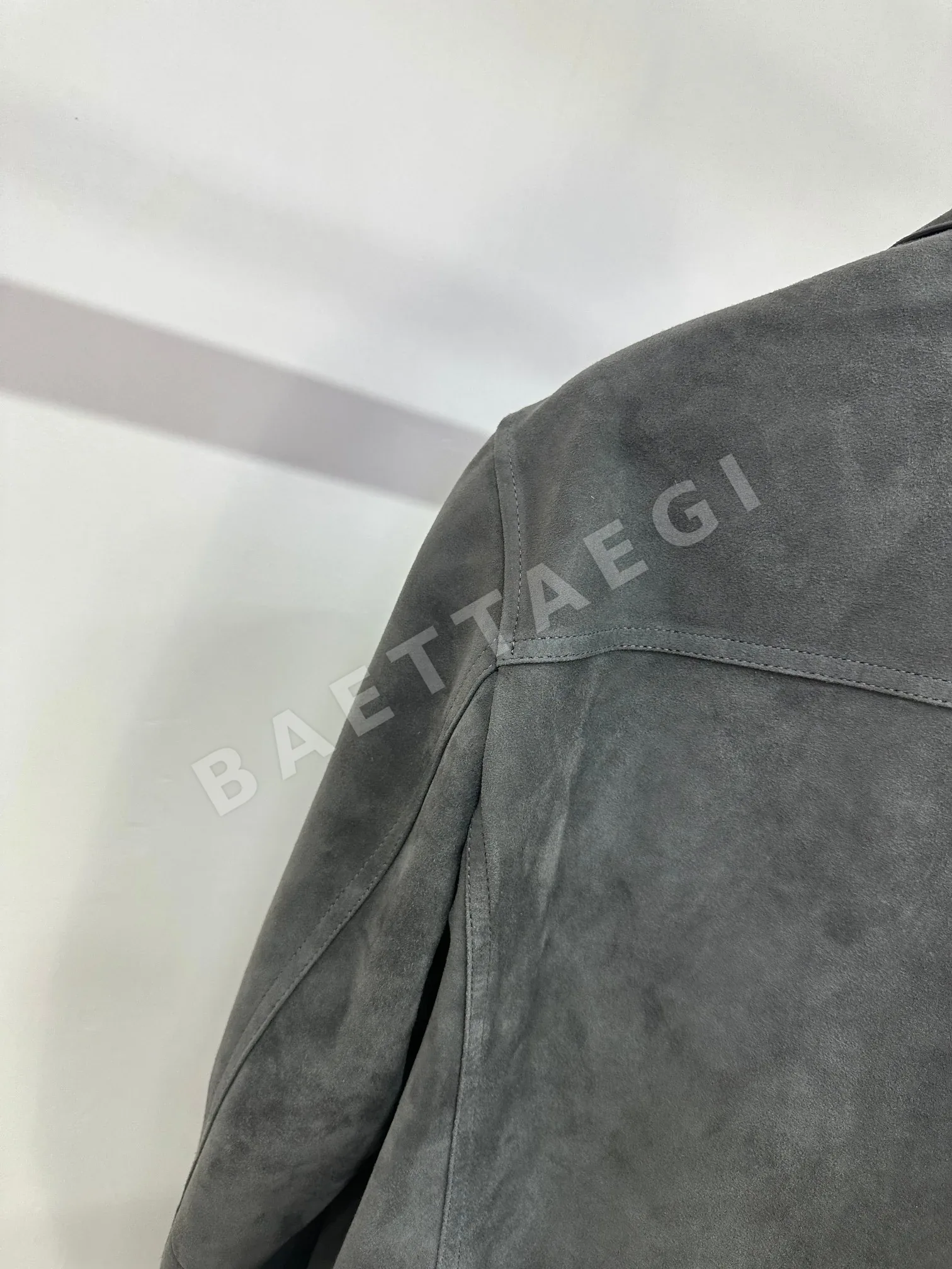 톰포드 투톤 스웨이드 램스킨 자켓 상세 이미지 7