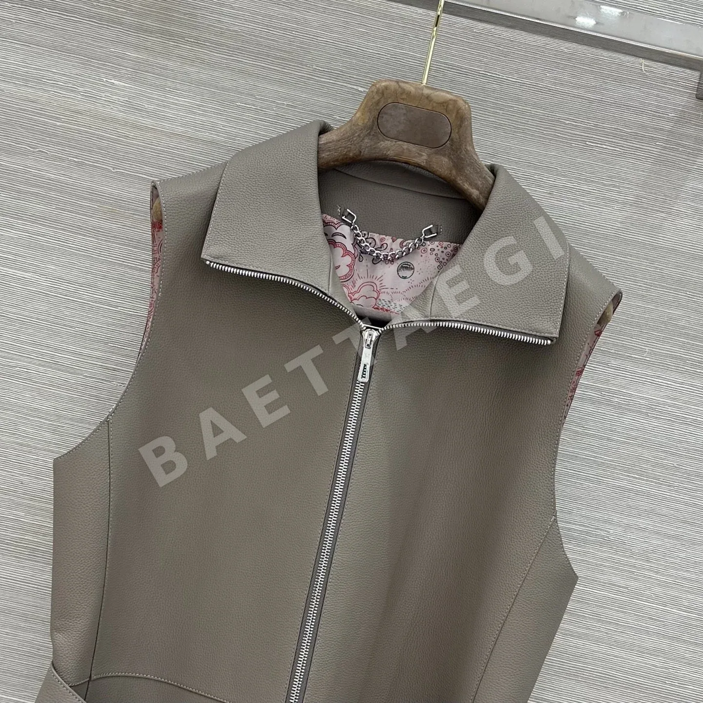 에르메스 리치 패턴 램스킨 여성 조끼 상세 이미지 2