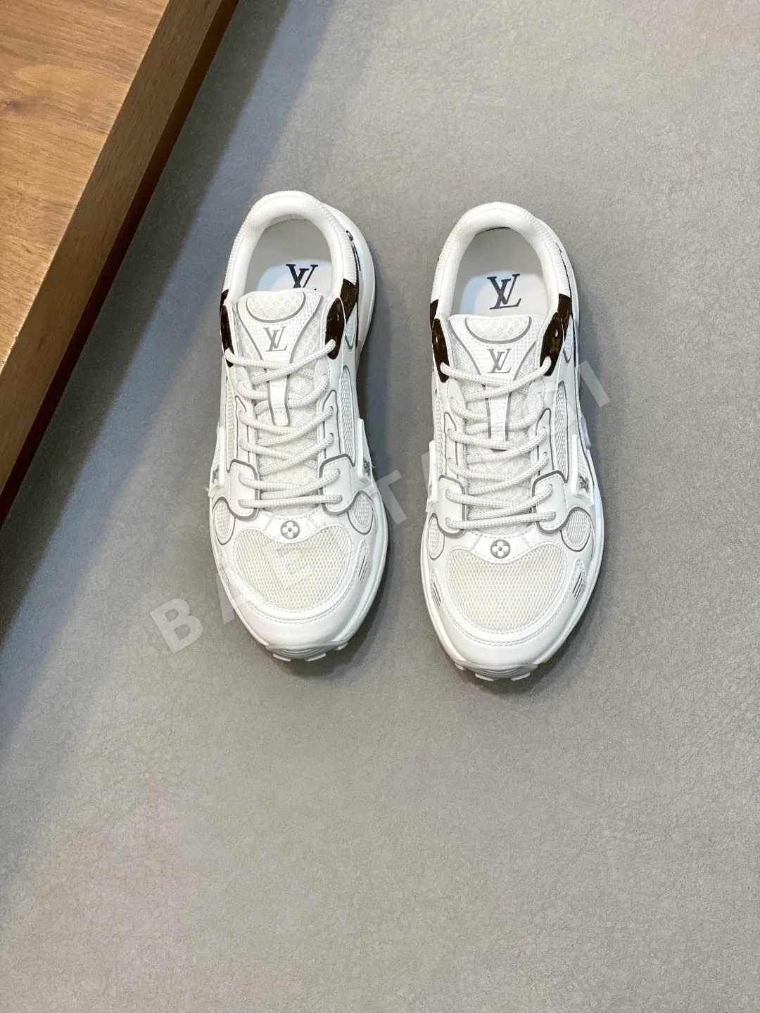 루이비통 LV 올림피아 스니커즈(LV Olympia Sneaker) 152073