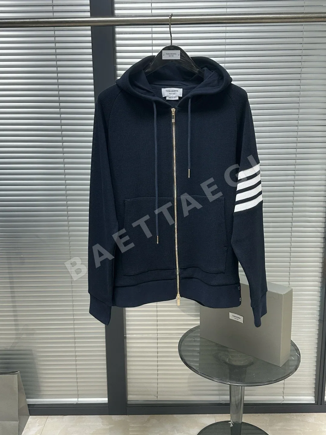 톰브라운 와플 면 후드 재킷 126240