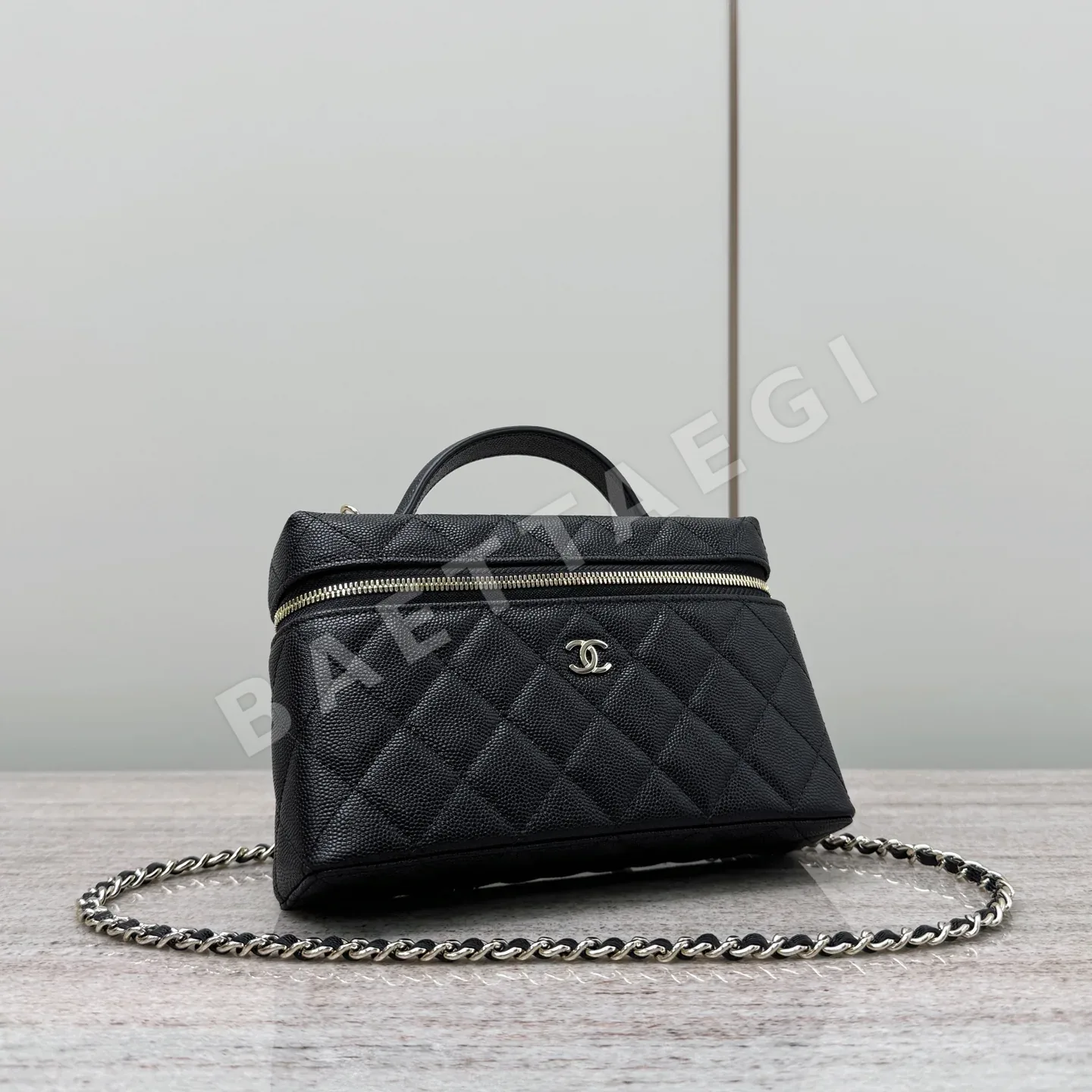 샤넬 25C 블랙 금장 가방 25C 33187