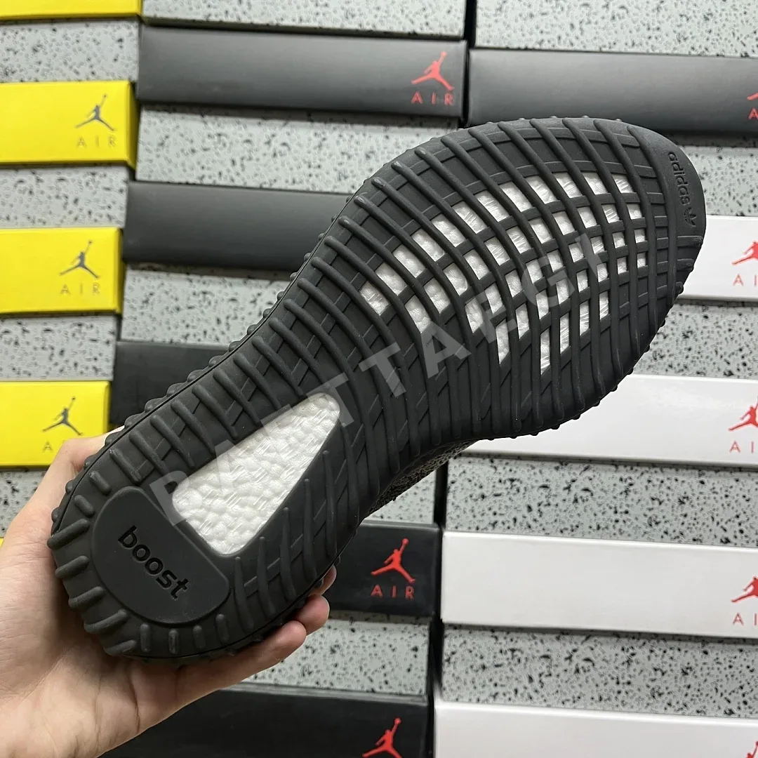 아디다스 [R] 이지 부스트 350 V2 HQ7045 200738 Adidas Yeezy Boost 350 V2 상세 이미지 9