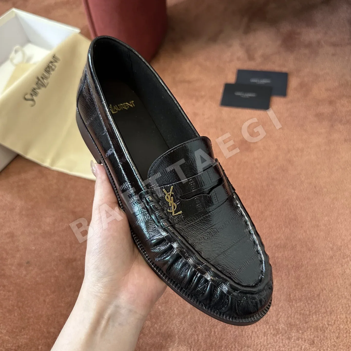 생로랑 YSL 앞코 덮인 뮬 슬리퍼 상세 이미지 3