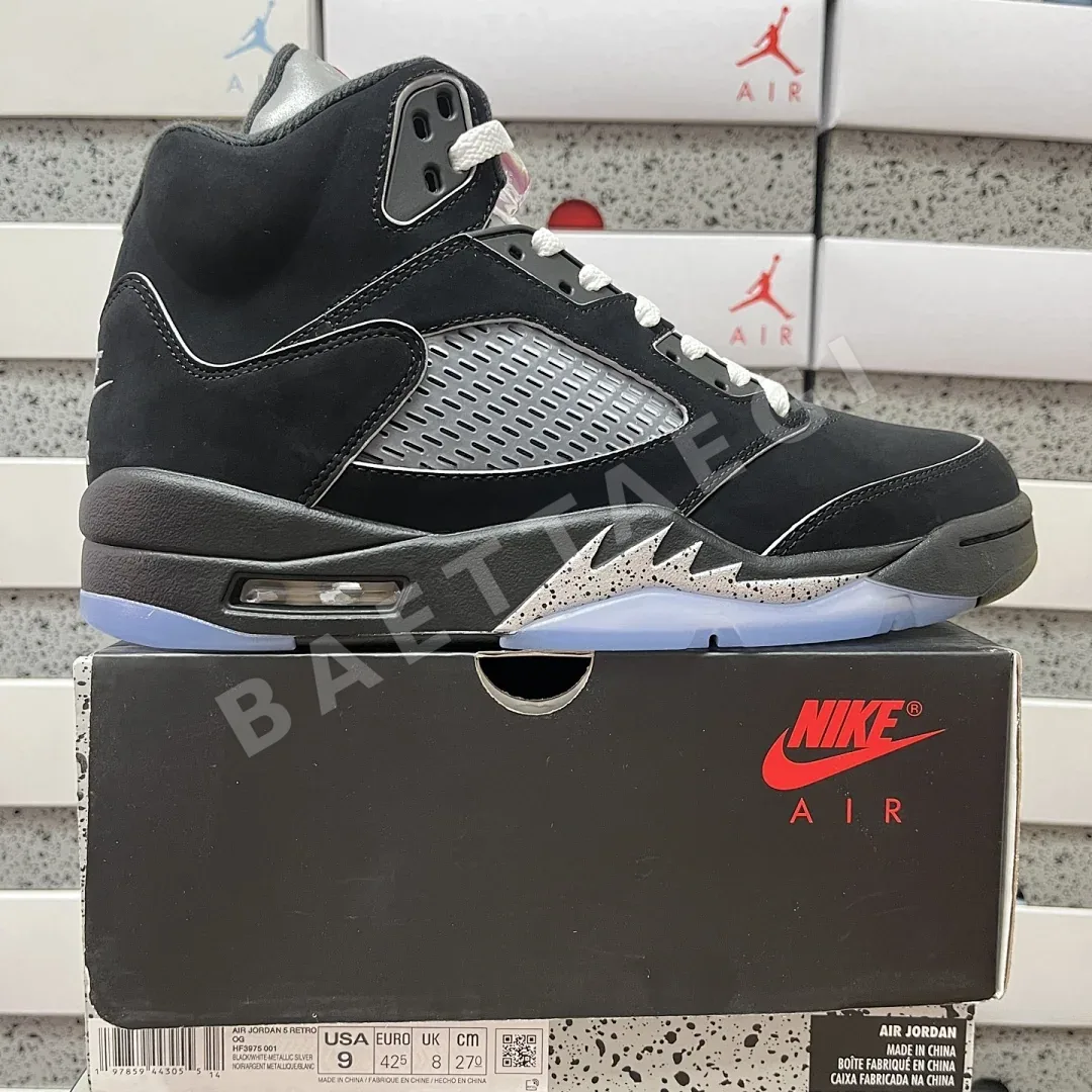나이키 [GX] 조던 5 레트로 OG HF3975-001 201350 Nike Jordan 5 Retro OG Black Metallic