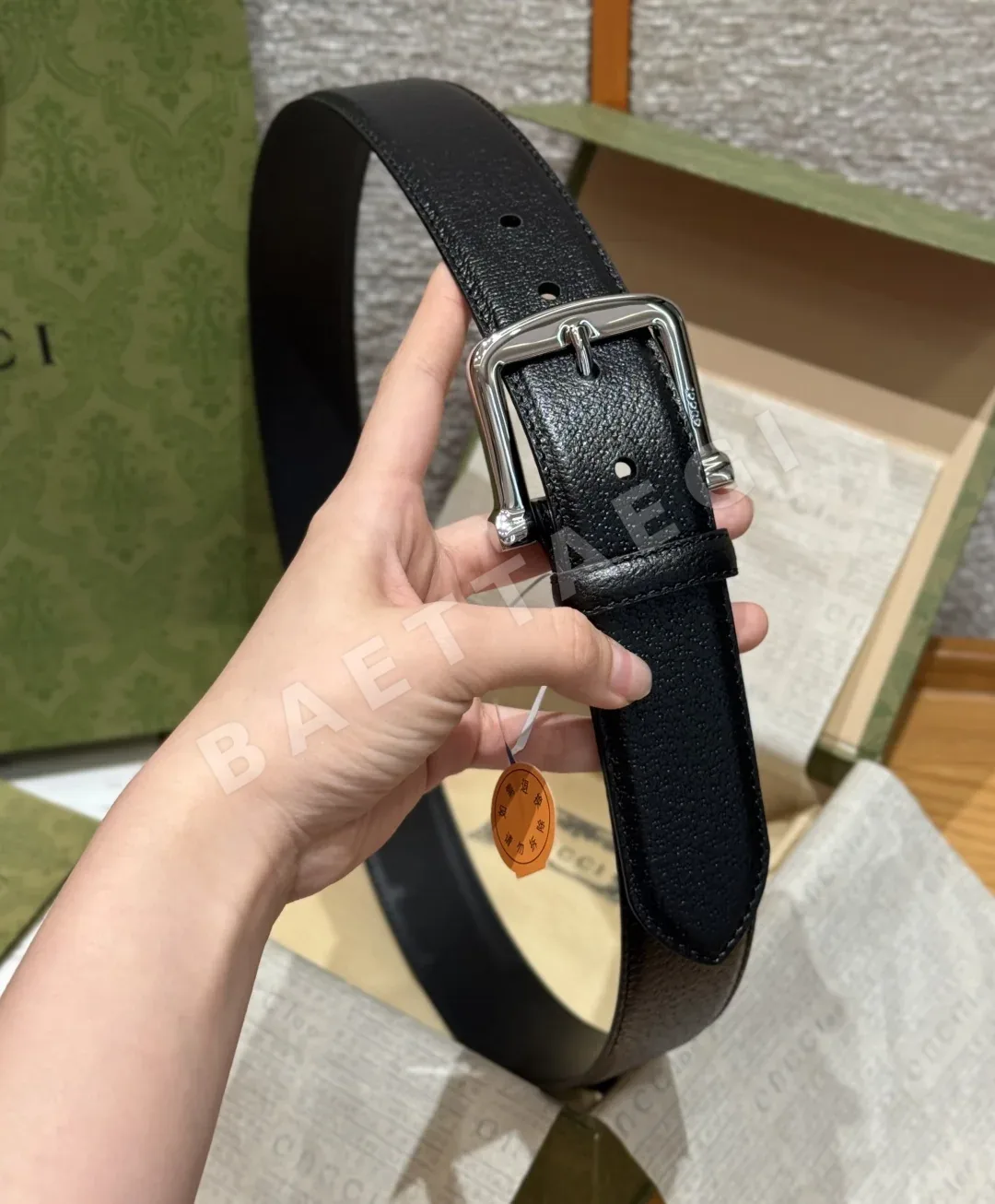 구찌 은색 핀버클 블랙 가죽 벨트 상세 이미지 3