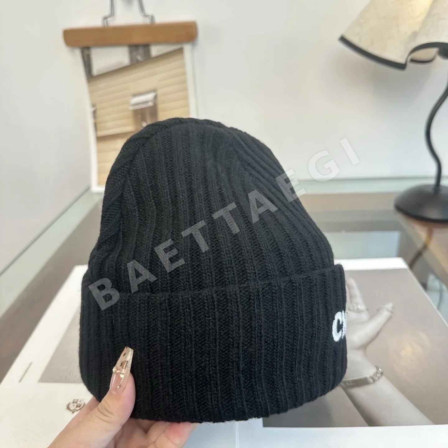 샤넬 니트 비니 모자 상세 이미지 8