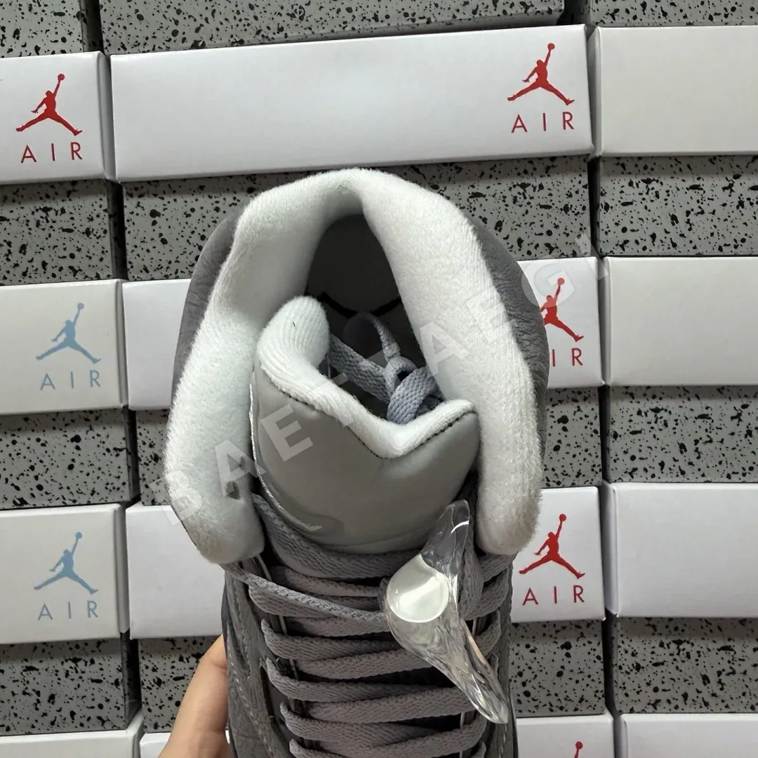 나이키 [GX] 조던 5 레트로 DD0587-002 201353 Nike Jordan 5 Retro Wolf Grey 상세 이미지 8