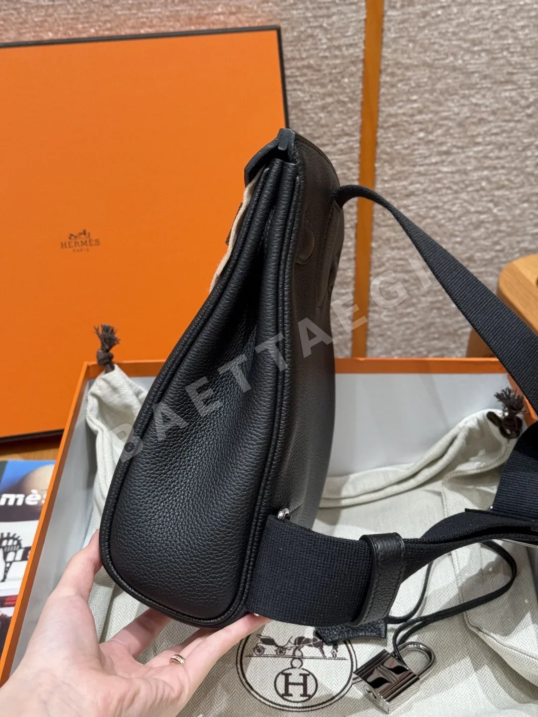 에르메스 핵 아 도 토고 가죽 백팩 상세 이미지 4