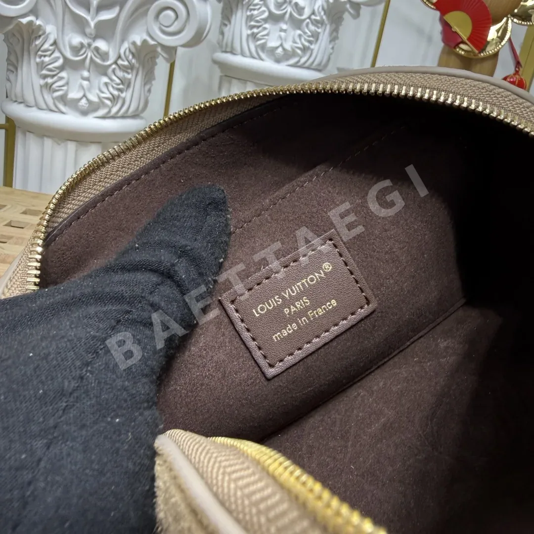 루이비통 포쉐트 코스메틱 스몰 가방 M29679 상세 이미지 8