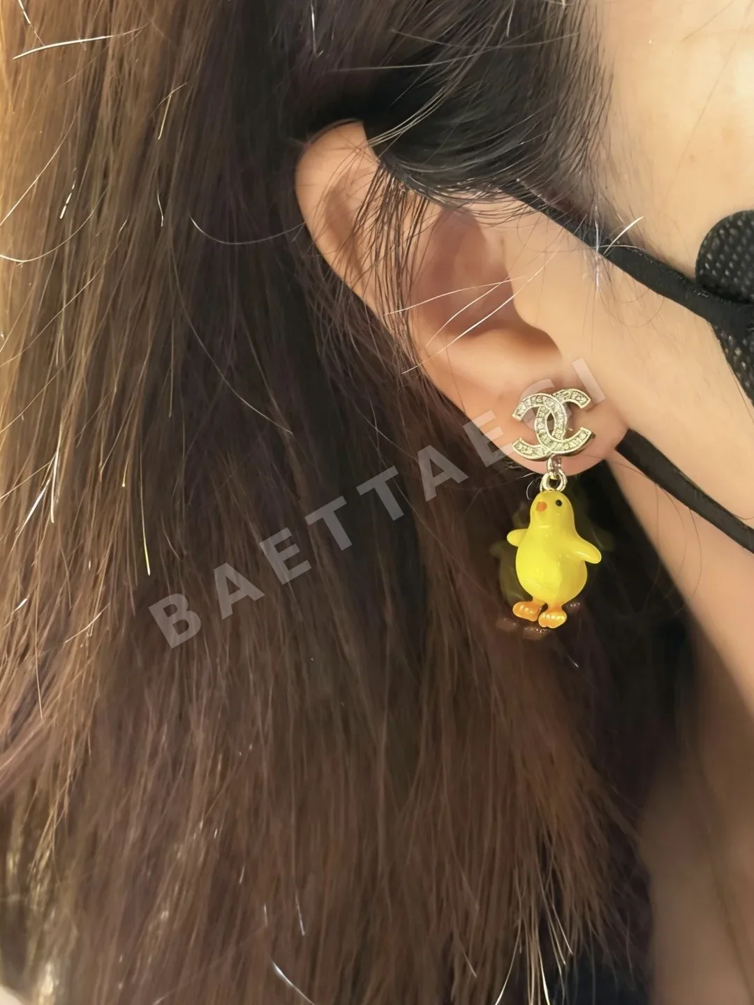 샤넬 더블 C 스터드 귀걸이 상세 이미지 5