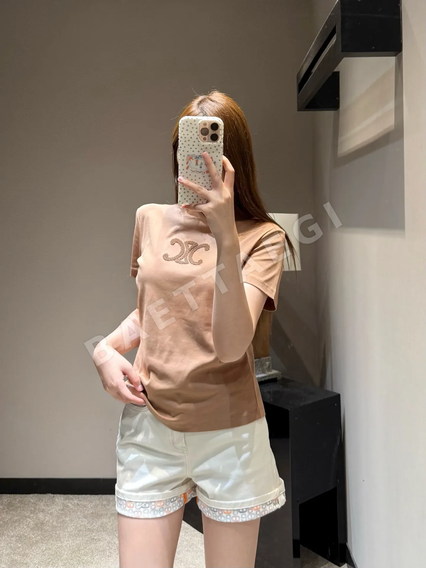 셀린느 여성 반팔 상세 이미지 9