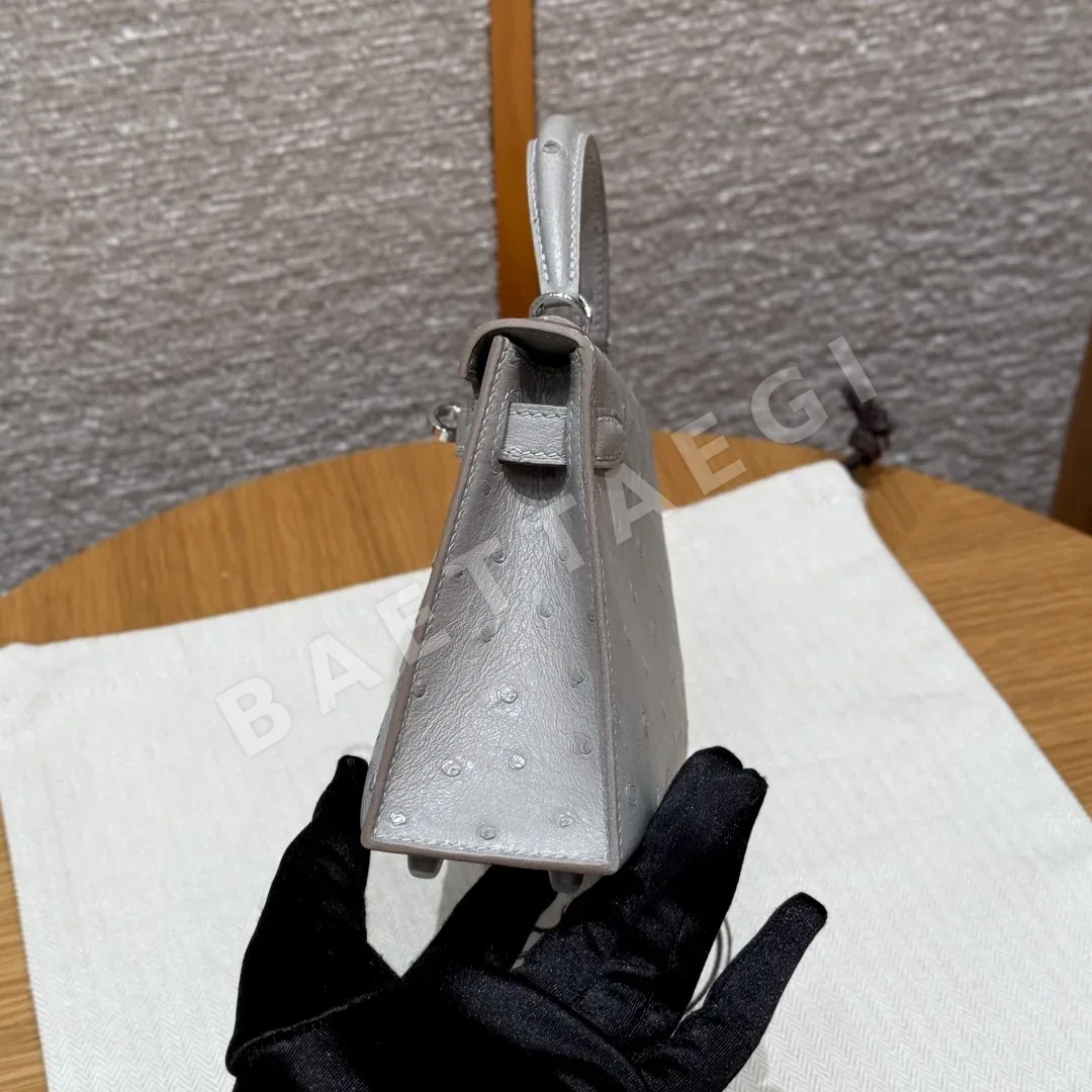 에르메스 미니 켈리 오스트리치 가죽 가방 상세 이미지 4