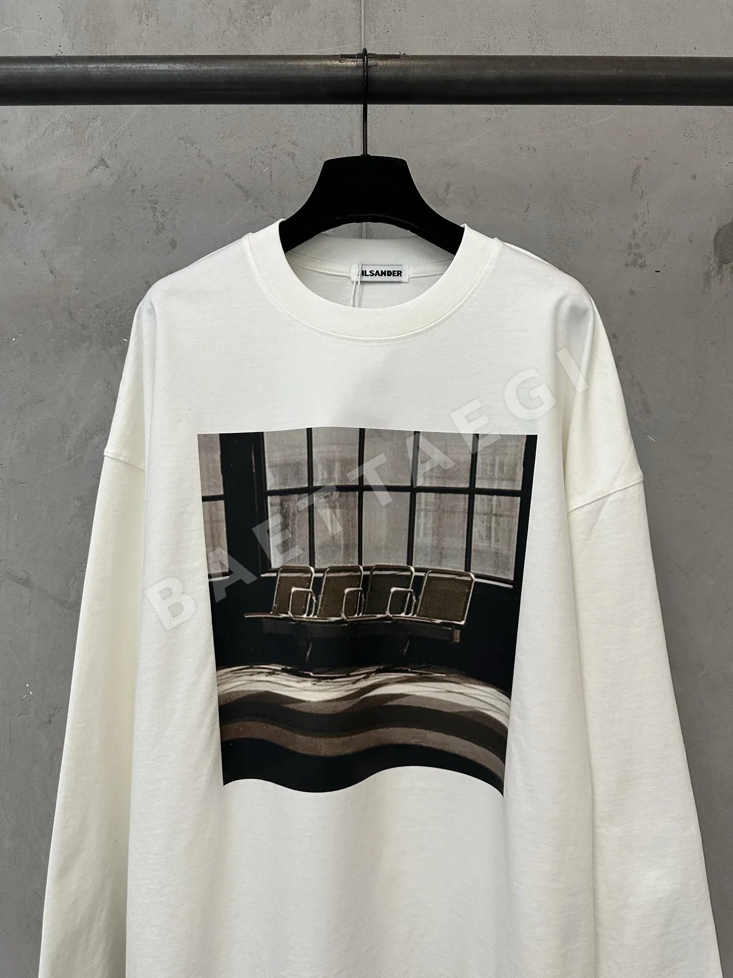 질샌더 고밀도 신장면 긴팔 티셔츠 상세 이미지 3