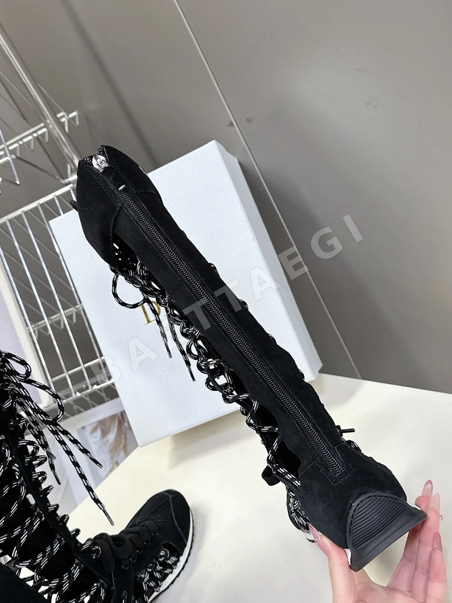 디올 무광 가죽 부츠 8688 상세 이미지 8