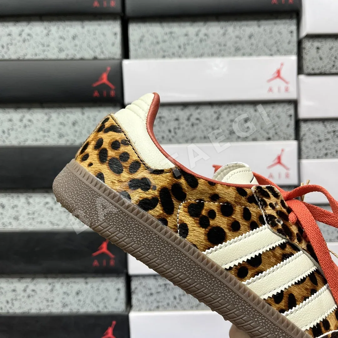 아디다스 [GOD] 삼바 OG JI2734 200849 Adidas Samba OG Preloved Red Leopard 상세 이미지 3