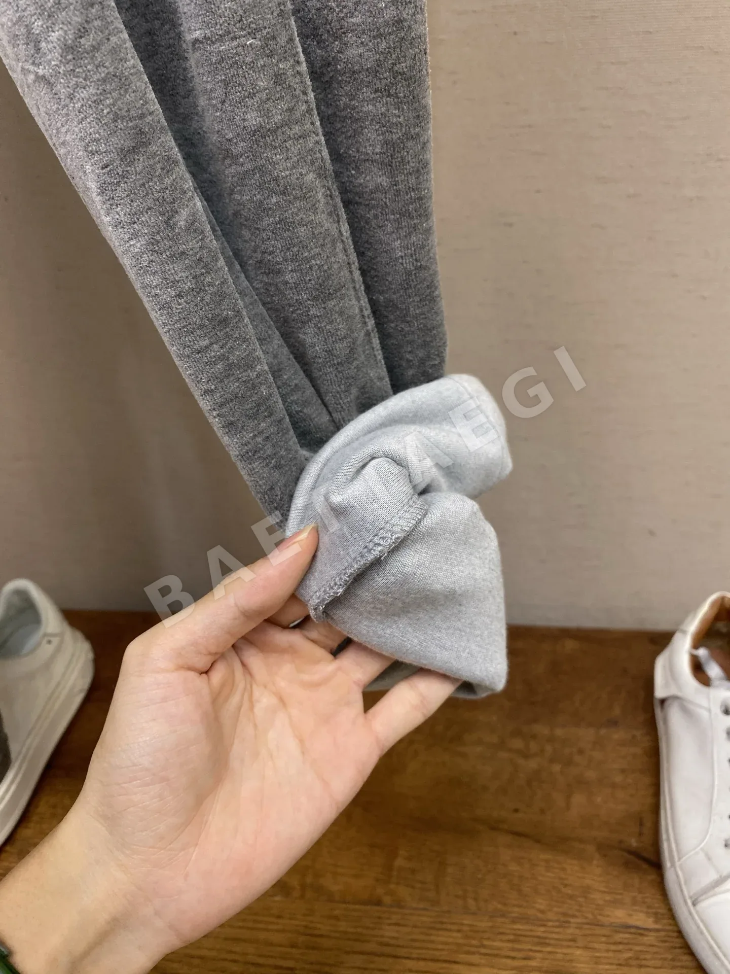 셀린느 개선문 자수 코튼 새틴 바지 상세 이미지 9