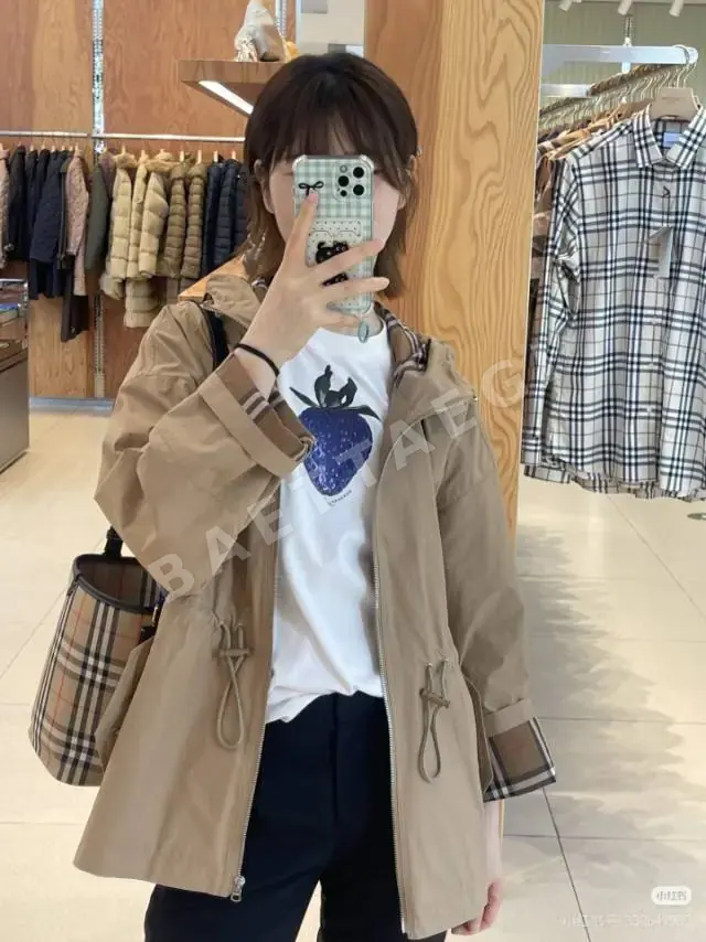 버버리 여성 면 혼방 후드 자켓 상세 이미지 7