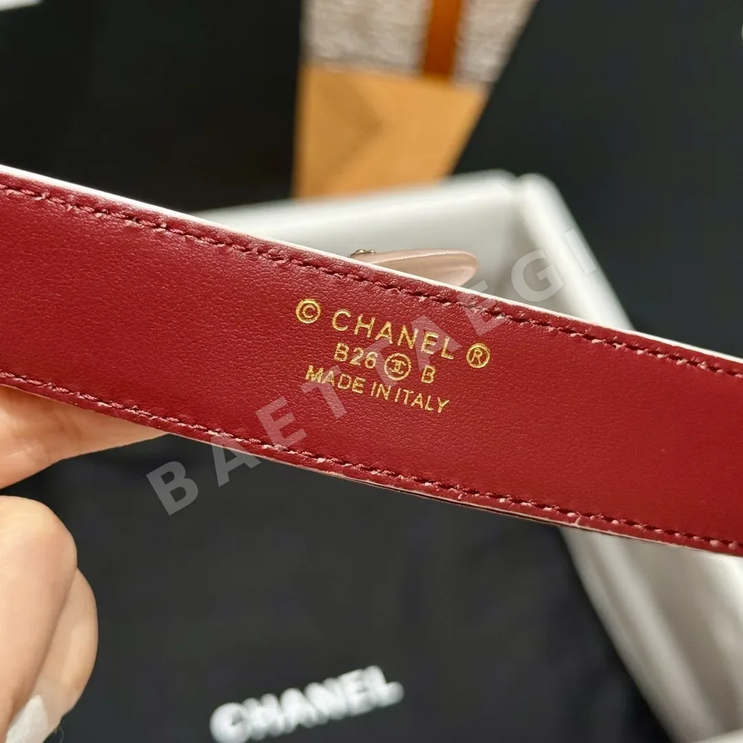 샤넬 회전식 더블 C 로고 가죽 벨트 상세 이미지 7