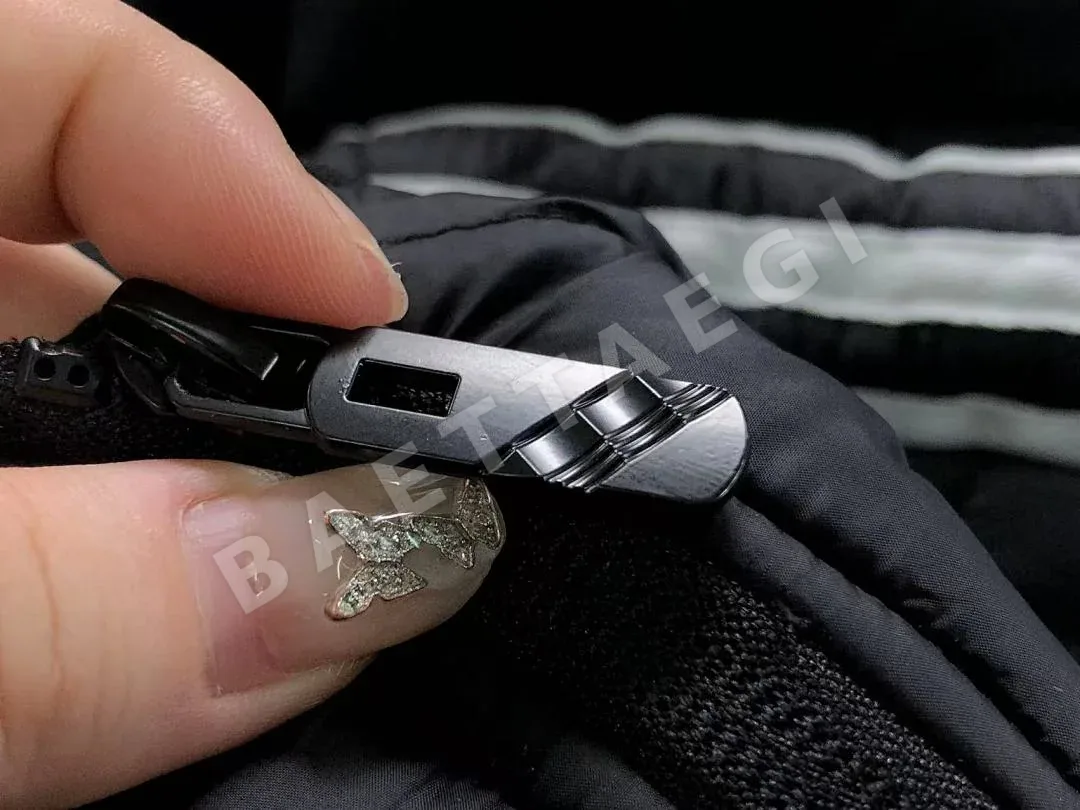 아디다스 패딩 자켓 202745 Adidas Padded Jacket 상세 이미지 18
