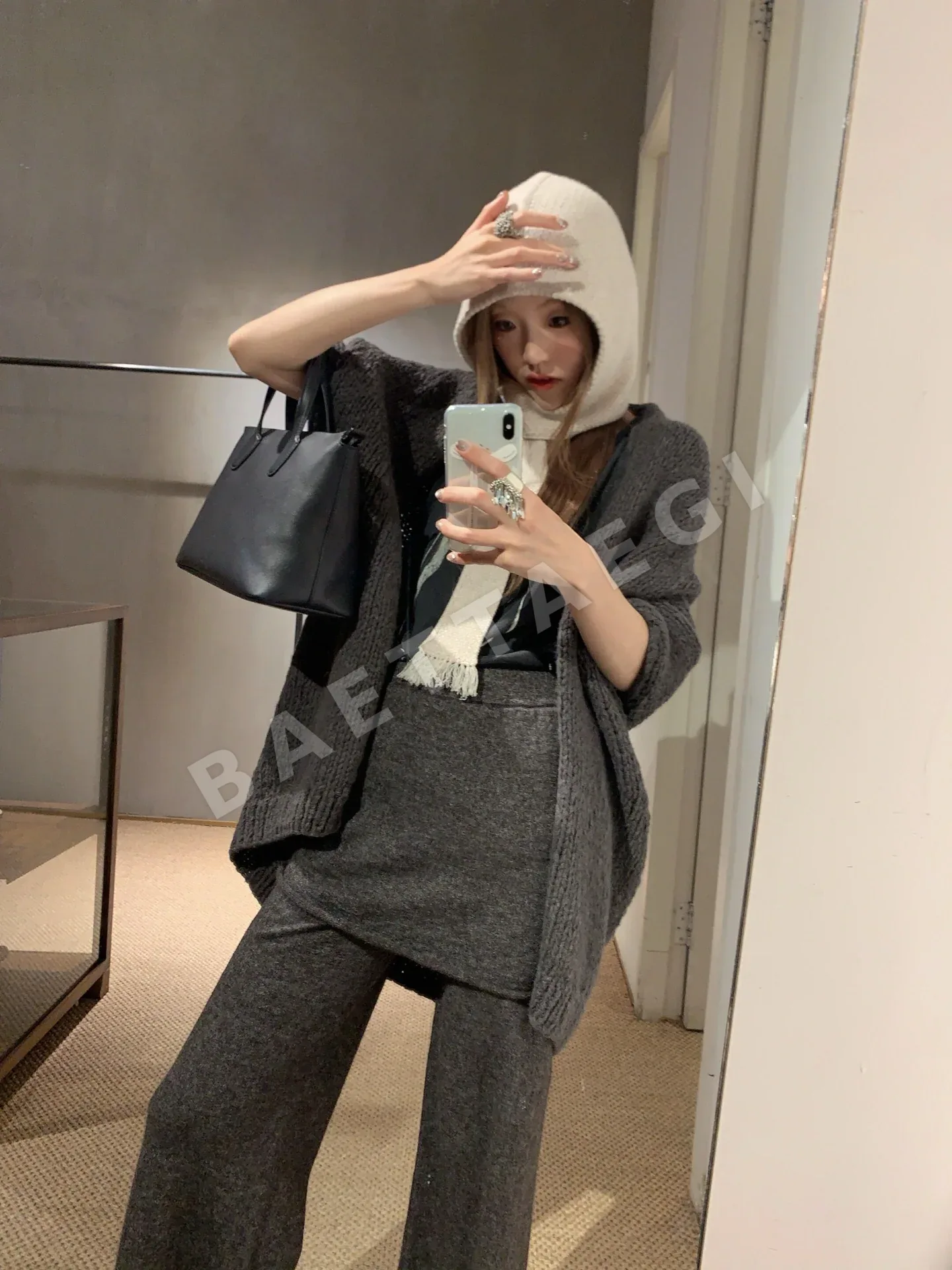 더로우 마르셀 가방 상세 이미지 2